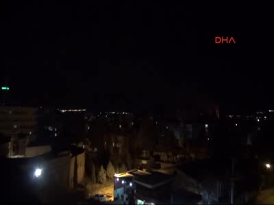 Nusaybin'de PKK'lılar, 2 okulu ateşe verdi