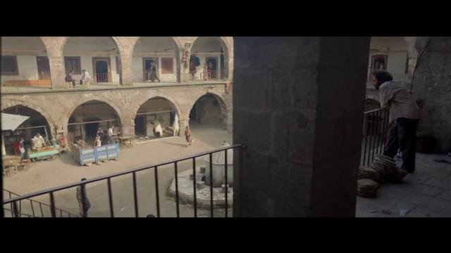 Bursa'da iş adamı hayatını film çekerek anlattı