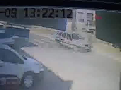 Otomobilin çarptığı Suriyeli kız çocuğu öldü -2