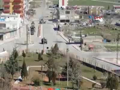 İdil'de sokağa çıkma yasağı ile birlikte operasyonlara başlandı