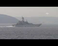 İki Rus savaş gemisi Çanakkale Boğazı'ndan geçti