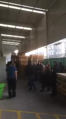 Bursa'da işçi kıyımı büyüyor: 30 emekçi daha fabrikadan atıldı!