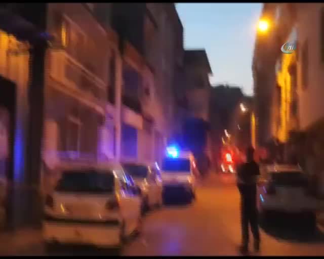 İzmir'de jandarma komutanlığına roketatarlı saldırı