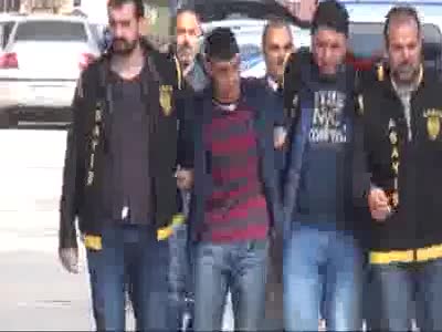 Suriyeli kadının çantasını kapıp kaçtı