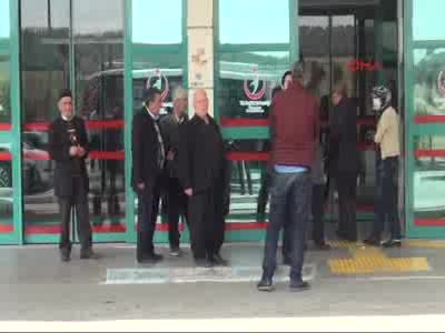 Kardeşinin organlarını öperek teslim etti