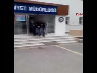 Otobüs yolcusunda bonzai ele geçirildi
