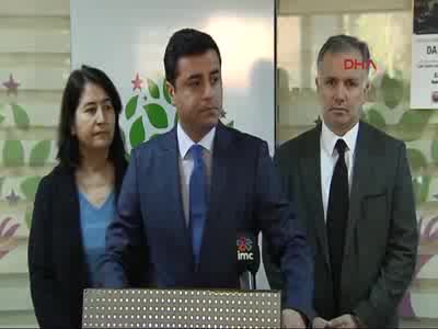 Demirtaş, HDP Genel Merkezinde açıklamalarda bulundu