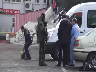 Hastane bahçesinde şüpheli çanta paniği