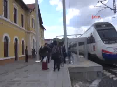 Konya'da yüksek hızlı trene bomba ihbarı