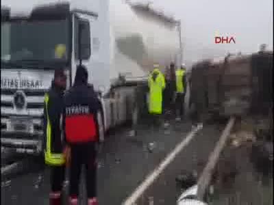 Korkunç kazada 2 kişi öldü