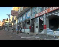 Cizre'de yasak kalktı enkaz ortaya çıktı