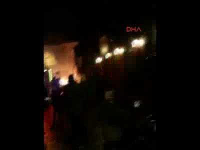 İstanbul'da 5 araba kundaklandı