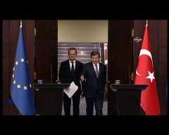 Davutoğlu: Demirtaş'ın meselesi halkı sokağa dökmek