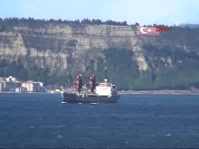 Rus askeri kargo gemisi Akdeniz'e iniyor