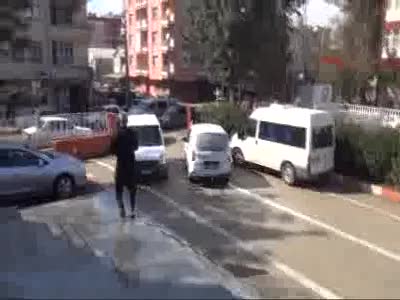 Kız kardeşini öldürdü, cesedini babasıyla birlikte ormana gömdü