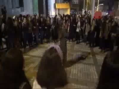 Bursa'da kadın cinayetlerini protesto etmek için yürüdüler