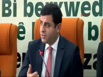 Demirtaş: Fezlekelerin meclise gidişi normal prosedür. Biz bir tek örgüte üyeyiz, O da HDP'dir