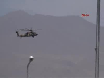 Doğubayazıt'ta helikopter hareketliliği