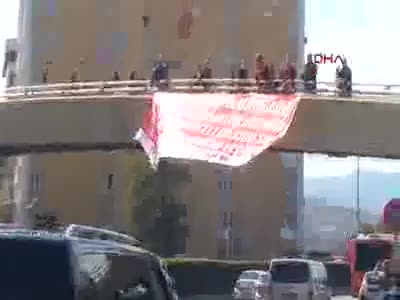 Kıdem tazminatı eyleminde yol kapattılar