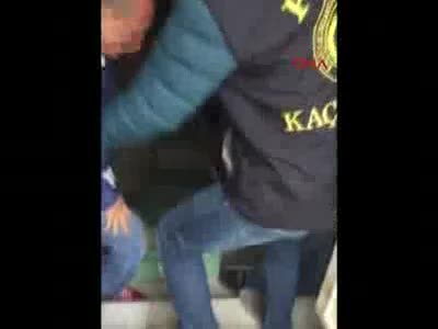 Kaçakçılara baskın polis kamerasında