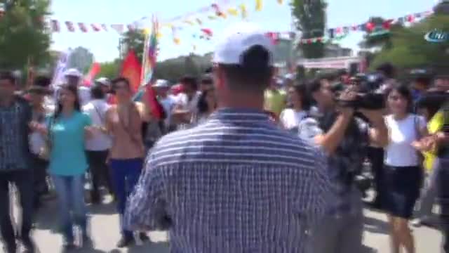 Canlı bomba olduğu iddia edilen kız bakın kim çıktı