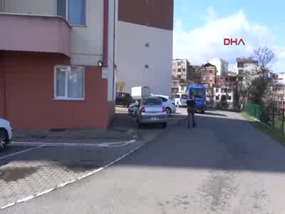 Cinnet geçiren polis kızını öldürdü, eşi ve oğlunu yaralayıp intihar etti