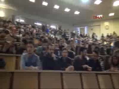 Osman Pamukoğlu Kütahya'da üniversite öğrencilerine konferans verdi