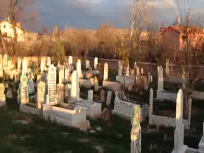 Mezarlıkta kesik bacak paniği