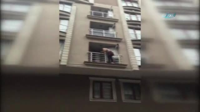 Komşusunun uzattığı elle hayata tutundu