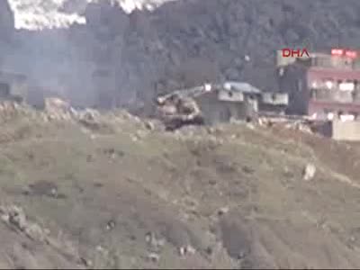 Şırnak'ta operasyona katılan asker de kent merkezine girdi