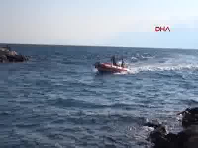 Denizde erkek cesedi bulundu