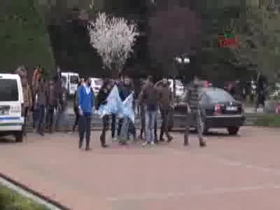 KTÜ'de Ensar Vakfı protestosu arbedesi: 22 öğrenci gözaltına alındı