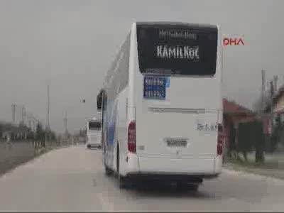 Yolcu otobüsünde 'canlı bomba' alarmı