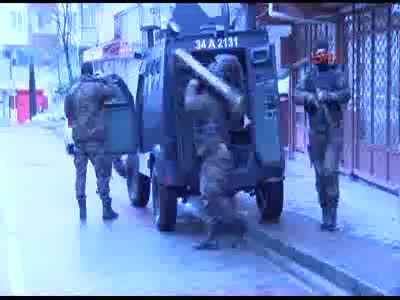 İstanbul'da şafak operasyonu