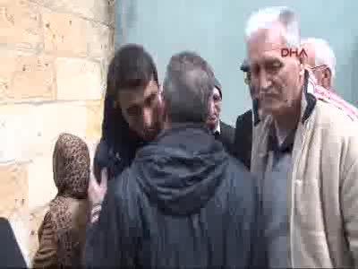 Oğul acısına dayanamayan şehit annesi evladının yanına defnedildi