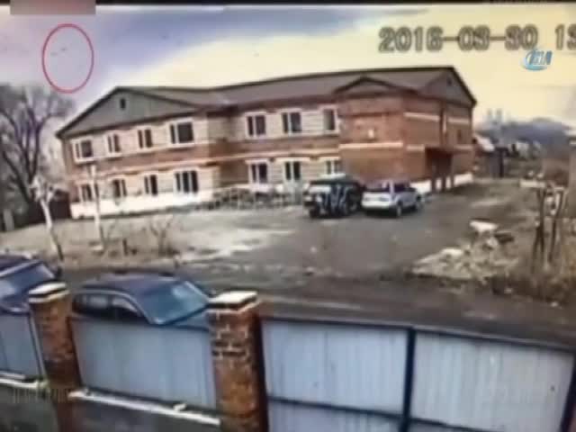 Rus savaş uçağının düşme anı kamerada