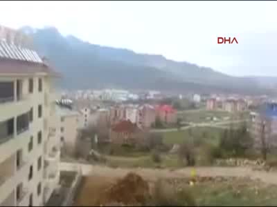 Tunceli'de sabah yaşanan çatışma amatör kameralara böyle yansıdı