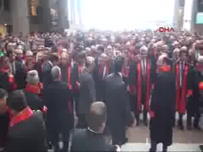 Şehit Savcı Mehmet Selim Kiraz için adliyede anma töreni düzenlendi