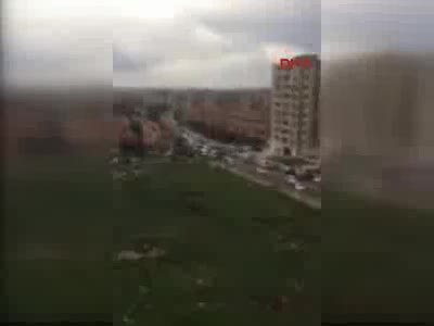 Diyarbakır'da otogar yakınlarında patlama!