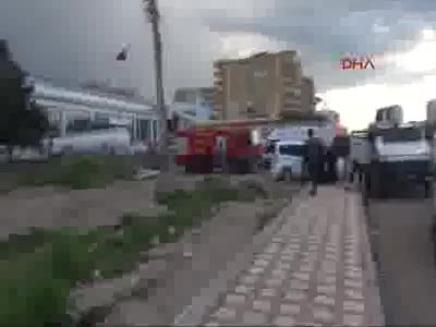 Diyarbakır'da bombalı saldırıda, 14 kişinin yaralandığı bildirildi