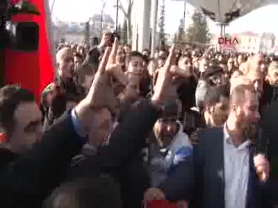 Alparslan Çelik, İzmir'de gözaltına alındı