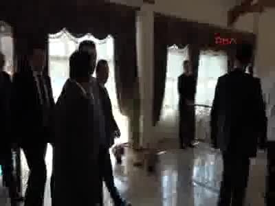 Bakan Çelik, Ak Parti İl Başkanlığı'nı ziyaret etti