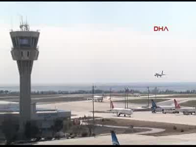 Bir uçak pas geçti, diğeri de drone gördü