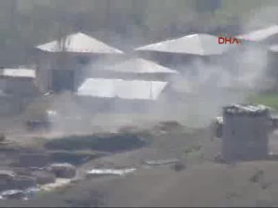 Irak'taki PKK hedefleri top atışıyla vuruldu