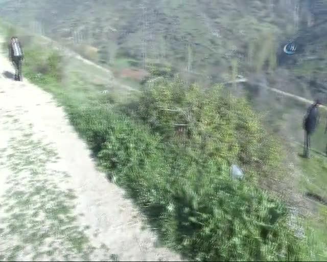Bursa'da bu köyde tarlalar yerinden oynuyor!