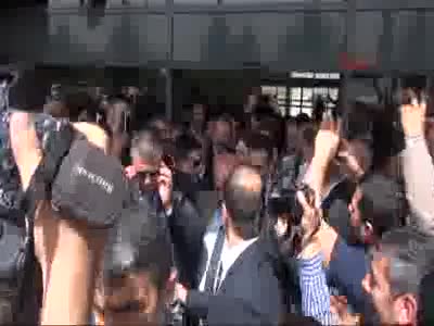 Meral Akşener: Kadınlara dikkatli ve saygıya yönelik bir dil kullanılmalı