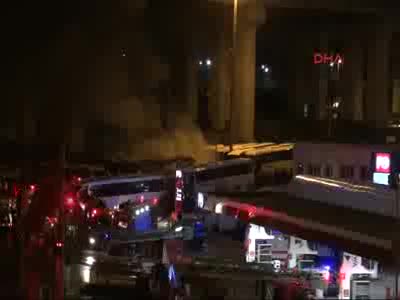 4 otobüs alev alev yandı