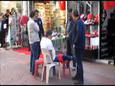 Ortağı bacağından tek kurşunla yaraladı