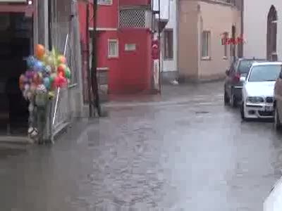 Bursa İnegöl göle döndü