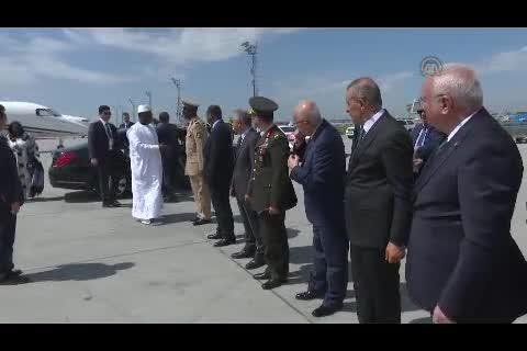 13. İslam İşbirliği Teşkilatı Zirvesi'ne katılan devlet başkanları ülkelerine dönüyor
